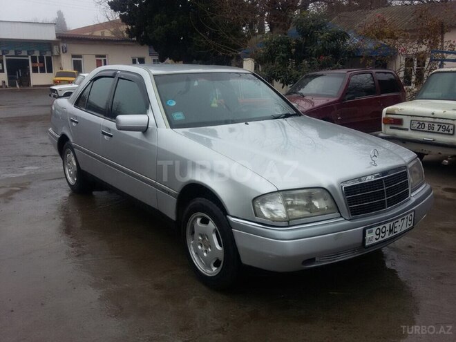 Mercedes C 180 1996, 197,000 km - 1.8 l - Gəncə