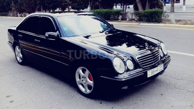 Mercedes E 240 2001, 230,000 km - 2.6 л - Sumqayıt