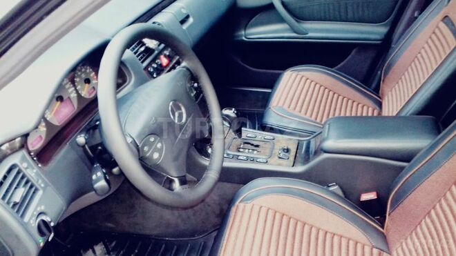 Mercedes E 240 2001, 230,000 km - 2.6 л - Sumqayıt