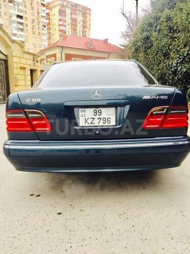 Mercedes E 320 2001, 276,300 km - 3.2 l - Bakı