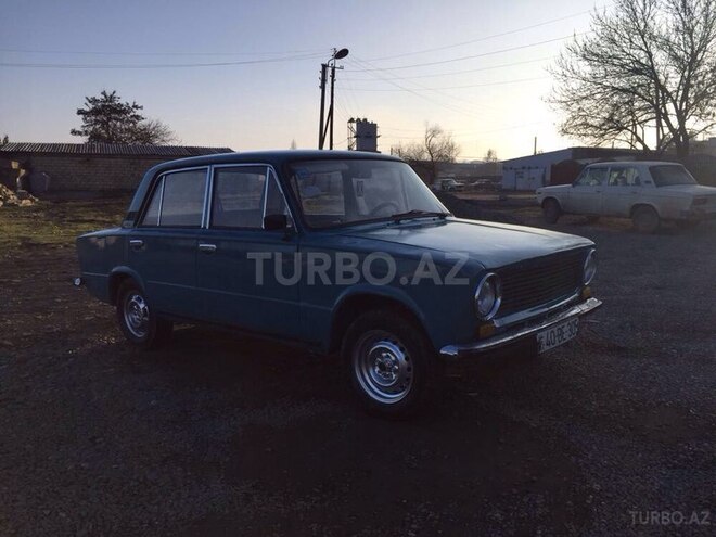 LADA (VAZ) 21011 1976, 333,333 km - 1.6 л - Quba