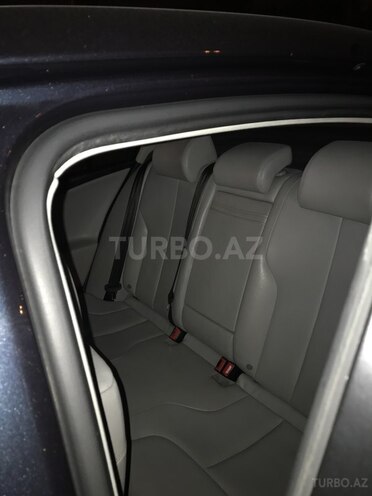 Volkswagen Passat 2005, 285,000 km - 2.0 l - Bakı