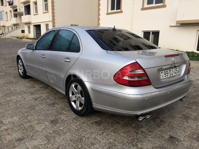 Mercedes E 240 2002, 262,000 km - 2.6 л - Bakı