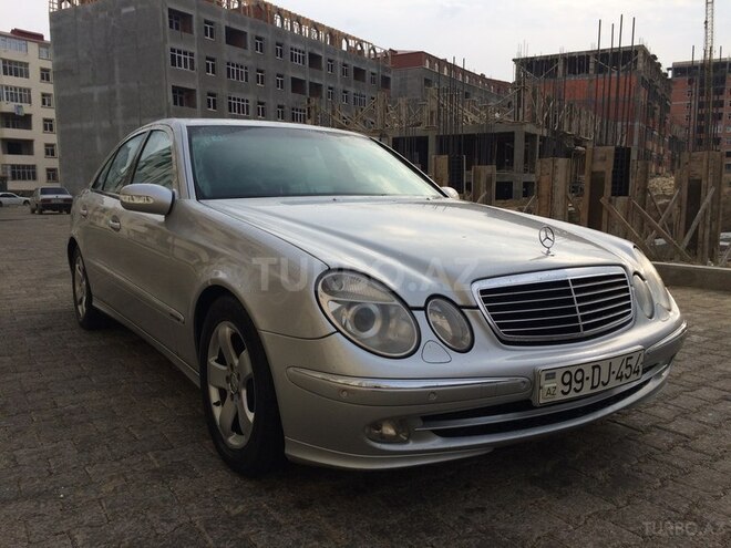 Mercedes E 240 2002, 262,000 km - 2.6 л - Bakı