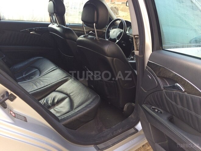 Mercedes E 240 2002, 262,000 km - 2.6 л - Bakı