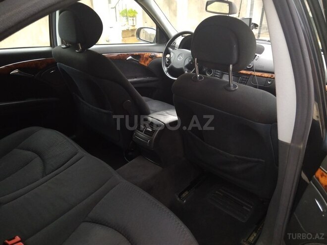 Mercedes E 220 2002, 252,000 km - 2.2 l - Bakı
