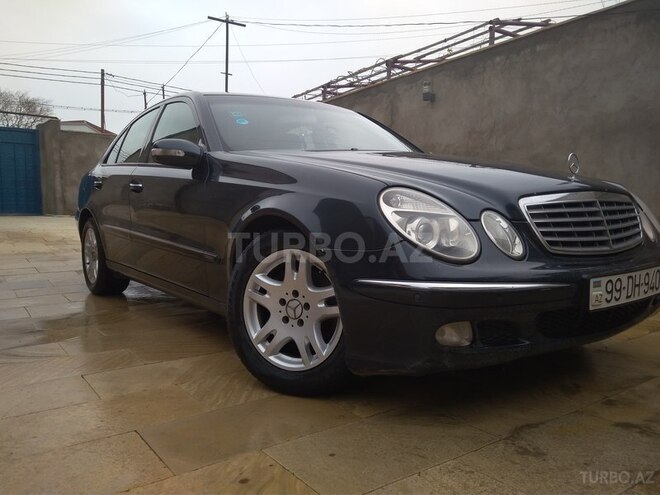 Mercedes E 220 2002, 252,000 km - 2.2 l - Bakı