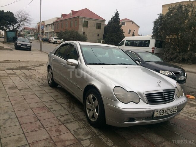 Mercedes C 220 2000, 350,000 km - 2.2 л - Bakı