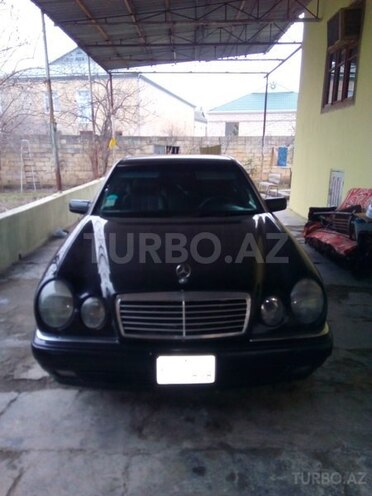 Mercedes E 290 1996, 350,000 km - 2.2 л - Bakı
