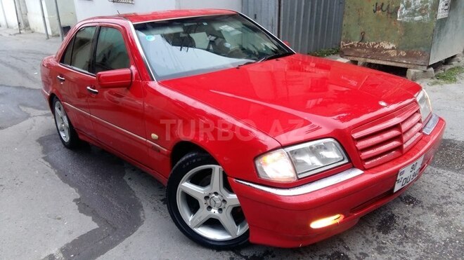 Mercedes C 240 1999, 260,000 km - 2.4 л - Bakı