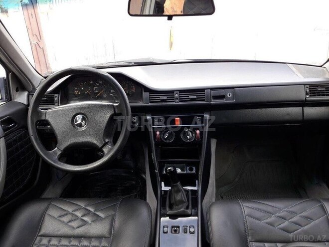 Mercedes E 200 1994, 250,000 km - 2.0 l - Bakı