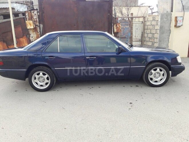 Mercedes E 200 1994, 250,000 km - 2.0 l - Bakı