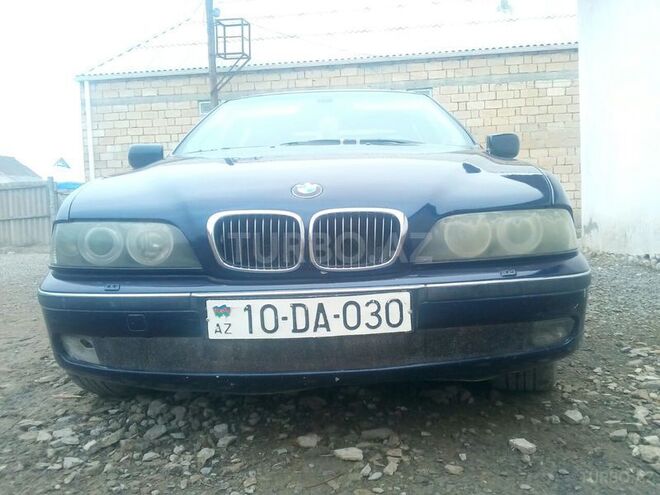 BMW 528 1997, 278,000 km - 2.8 l - Kürdəmir