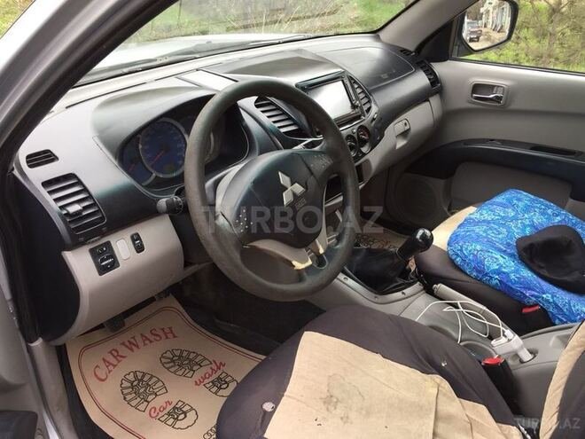 Mitsubishi L200 2008, 350,000 km - 2.5 l - Şirvan