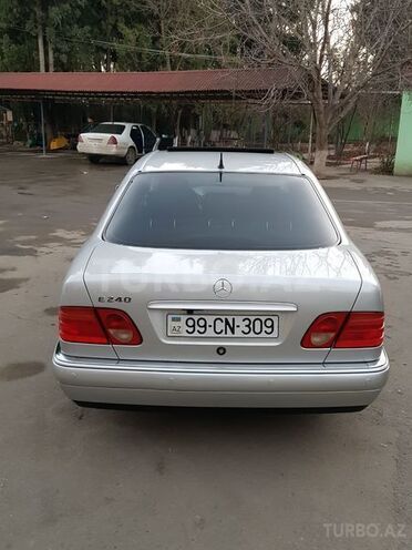 Mercedes E 240 1998, 256,000 km - 2.4 l - Gəncə