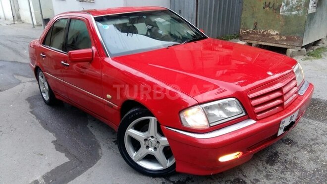Mercedes C 240 1999, 260,000 km - 2.4 л - Bakı