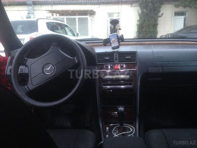 Mercedes C 240 1999, 260,000 km - 2.4 л - Bakı