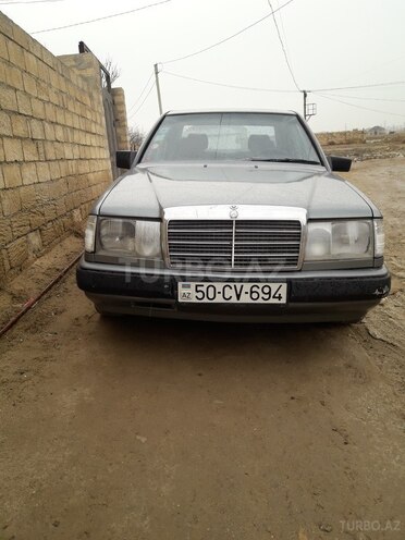 Mercedes E 230 1988, 230,000 km - 2.3 l - Sumqayıt
