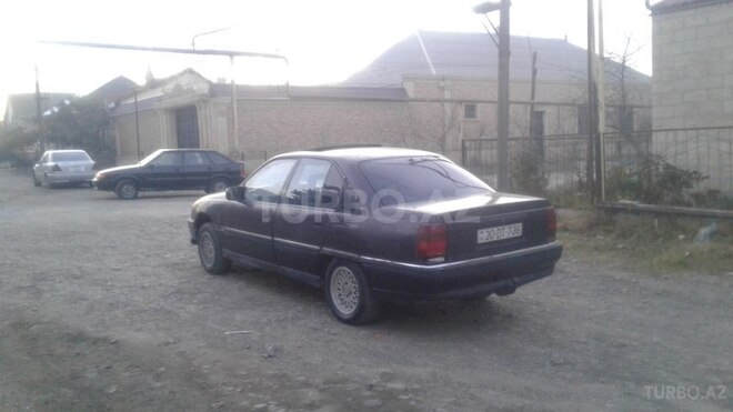 Opel Omega 1993, 256,390 km - 2.6 l - Gəncə