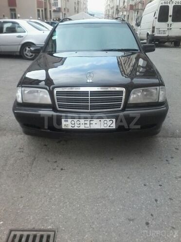 Mercedes C 220 2000, 360,000 km - 2.2 л - Bakı
