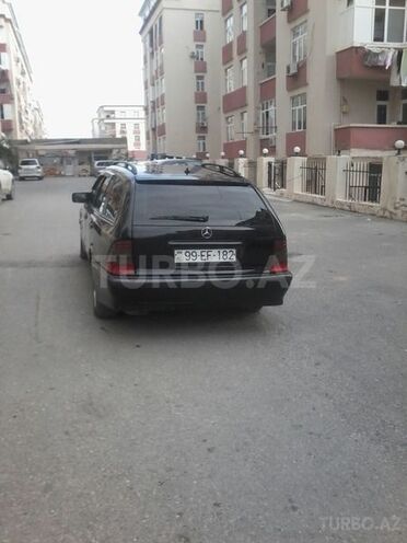 Mercedes C 220 2000, 360,000 km - 2.2 л - Bakı