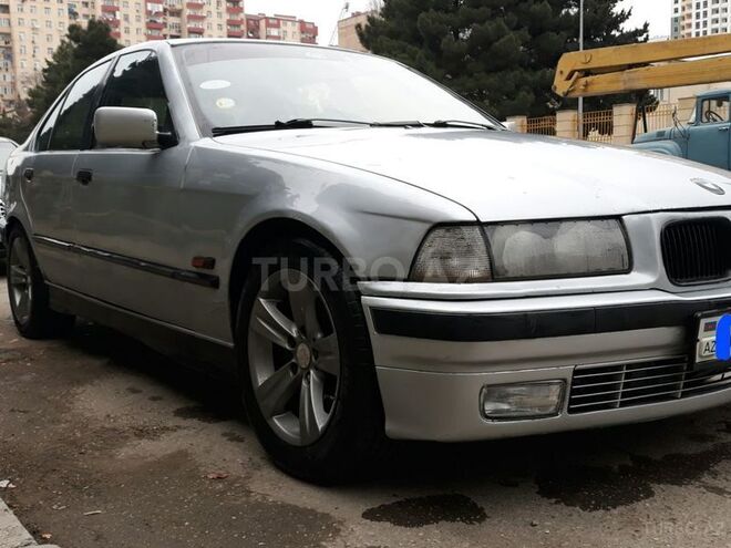 BMW 320 1994, 330,000 km - 2.0 л - Bakı