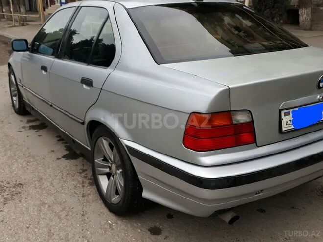 BMW 320 1994, 330,000 km - 2.0 л - Bakı