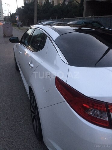 Kia Optima 2012, 70,900 km - 0.2 l - Ucar