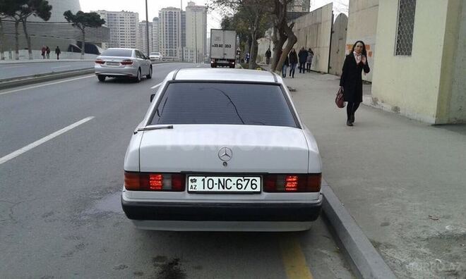 Mercedes 190 1991, 1,111 km - 1.8 л - Bakı