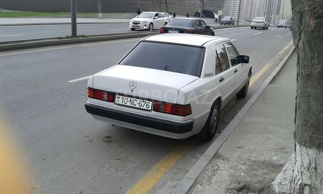 Mercedes 190 1991, 1,111 km - 1.8 л - Bakı