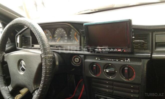 Mercedes 190 1991, 1,111 km - 1.8 л - Bakı
