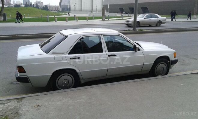 Mercedes 190 1991, 1,111 km - 1.8 л - Bakı