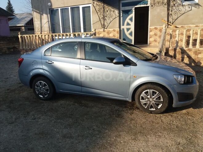 Chevrolet Aveo 2012, 96,000 km - 1.4 l - Astara