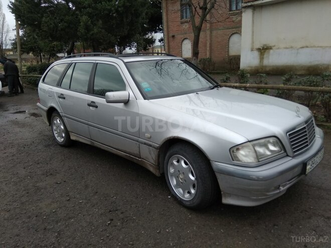 Mercedes C 180 1998, 220,000 km - 1.8 l - Masallı
