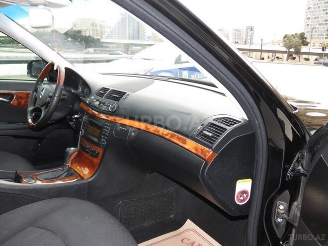 Mercedes E 200 2008, 202,000 km - 1.8 л - Bakı