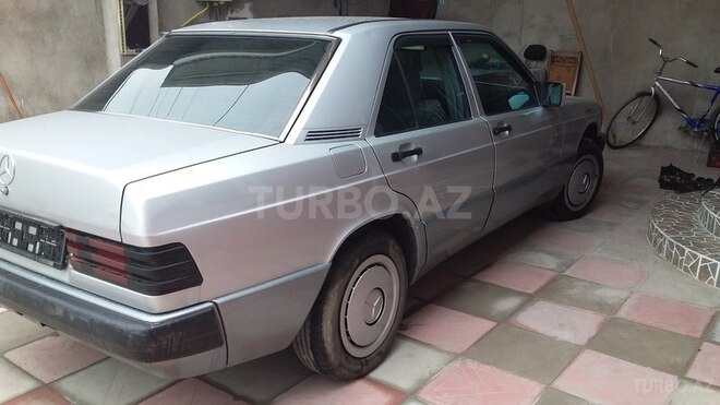 Mercedes 190 1991, 321,000 km - 2.0 л - Bakı