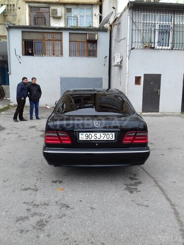 Mercedes E 280 2000, 280,400 km - 2.8 l - Bakı