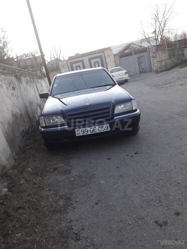 Mercedes C 240 1999, 201,606 km - 2.4 l - Bərdə