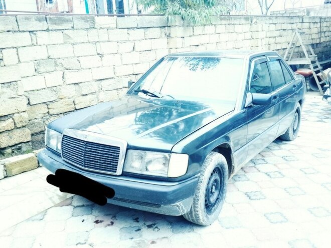 Mercedes 190 1991, 138,000 km - 2.0 л - Bakı
