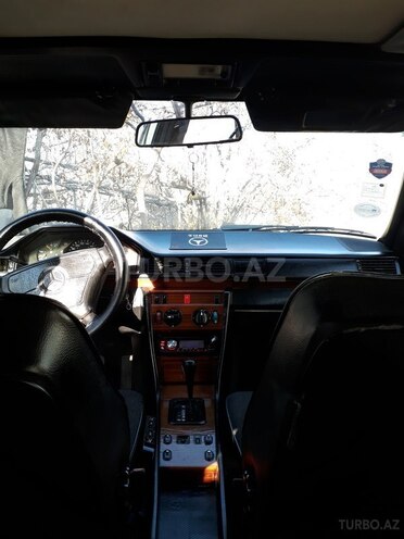 Mercedes E 260 1992, 3,500,000 km - 2.6 l - Gəncə