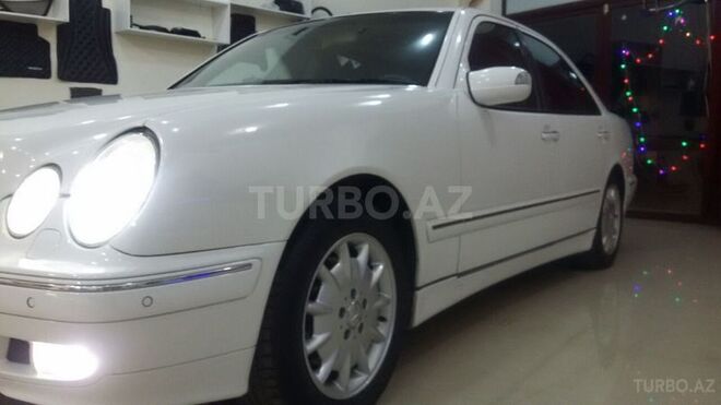 Mercedes E 280 2000, 225,155 km - 2.8 l - Bərdə