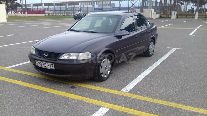 Opel Vectra 1997, 244,000 km - 1.8 l - Sumqayıt