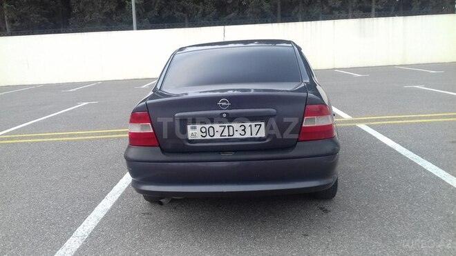 Opel Vectra 1997, 244,000 km - 1.8 l - Sumqayıt