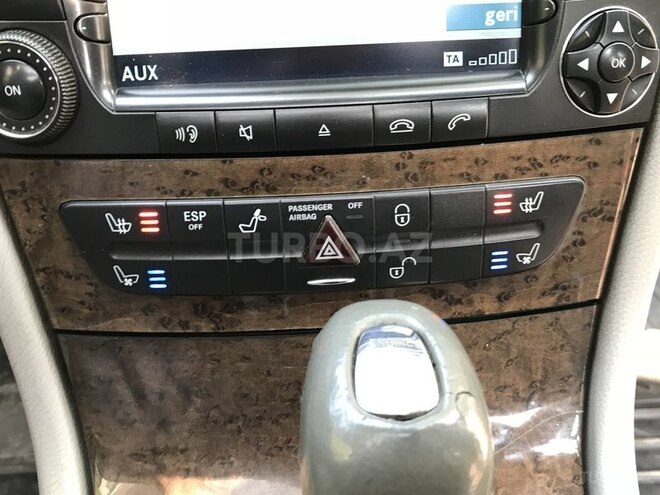 Mercedes E 320 2003, 196,000 km - 3.2 l - Bakı