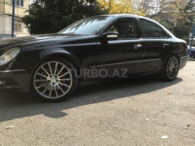 Mercedes E 320 2003, 196,000 km - 3.2 l - Bakı