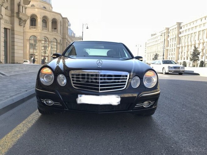 Mercedes E 320 2003, 196,000 km - 3.2 l - Bakı