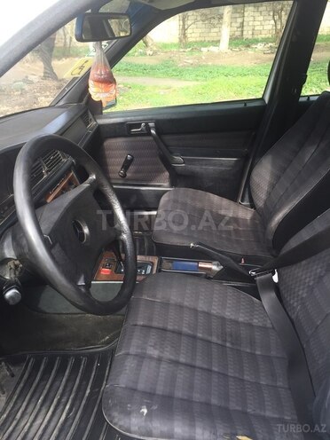 Mercedes 190 1991, 362,637 km - 2.0 л - Bakı