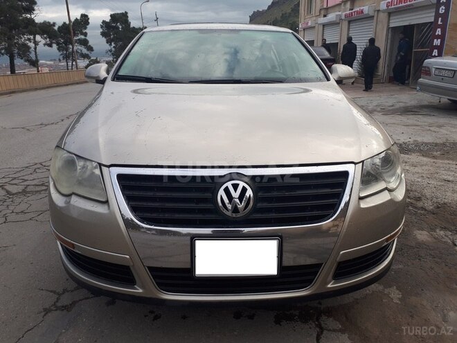 Volkswagen Passat 2006, 179,703 km - 2.0 l - Bakı