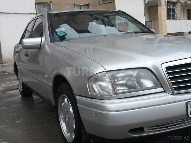 Mercedes C 200 1997, 292,000 km - 2.0 l - Bakı