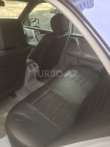 Mercedes E 240 2000, 325,000 km - 2.4 l - Xırdalan